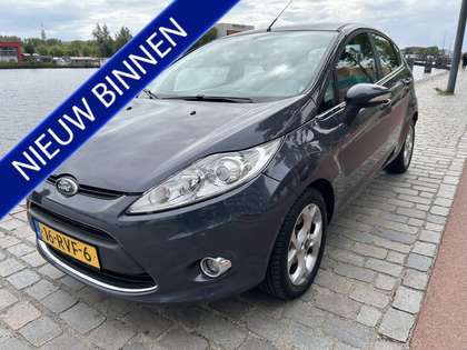 Ford Fiesta 1.25 Titanium 5 deurs airco/ecc apk