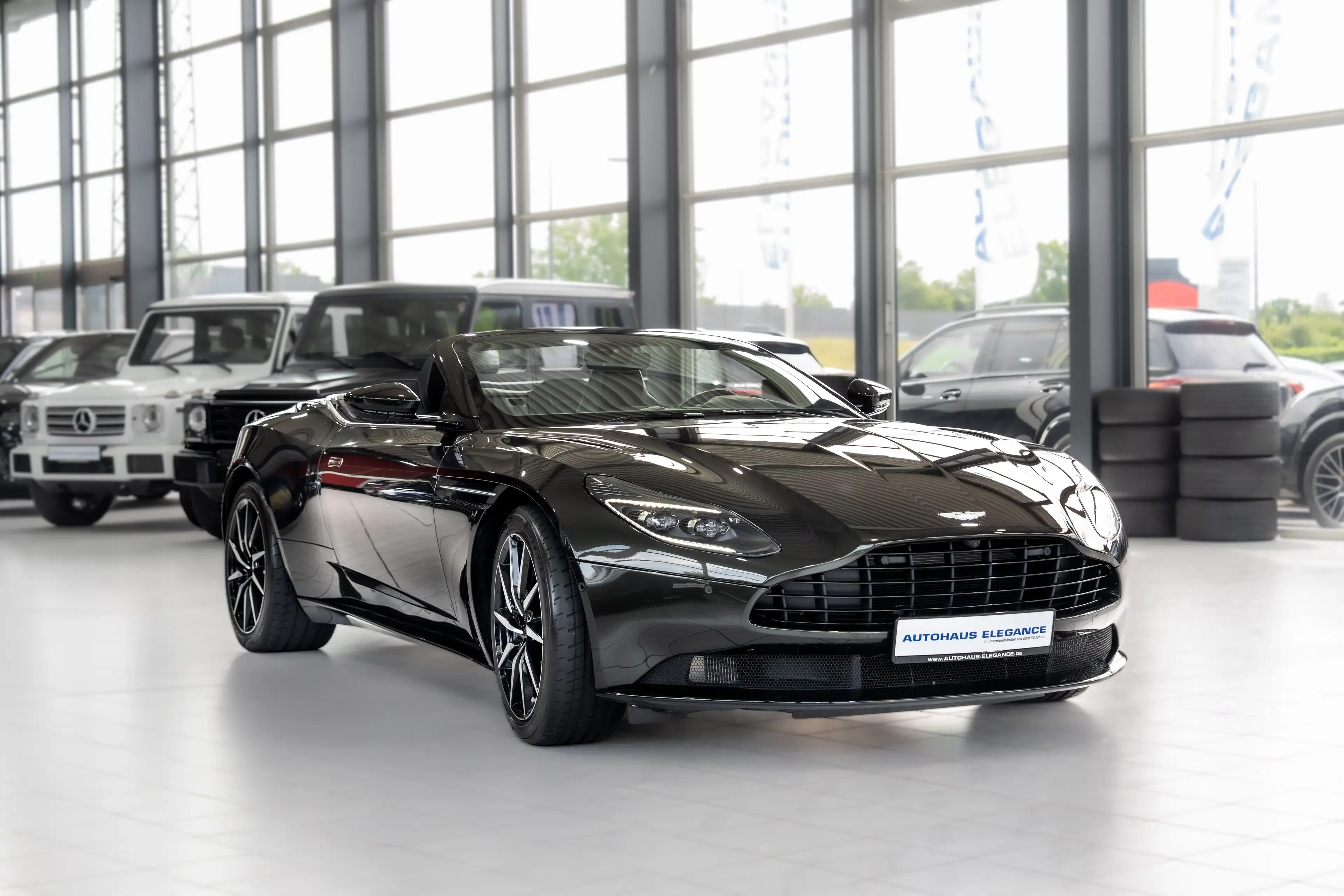 Aston Martin DB11 V8 Volante*SPORT-SCHALENSITZE*360*1.HD — photo 14