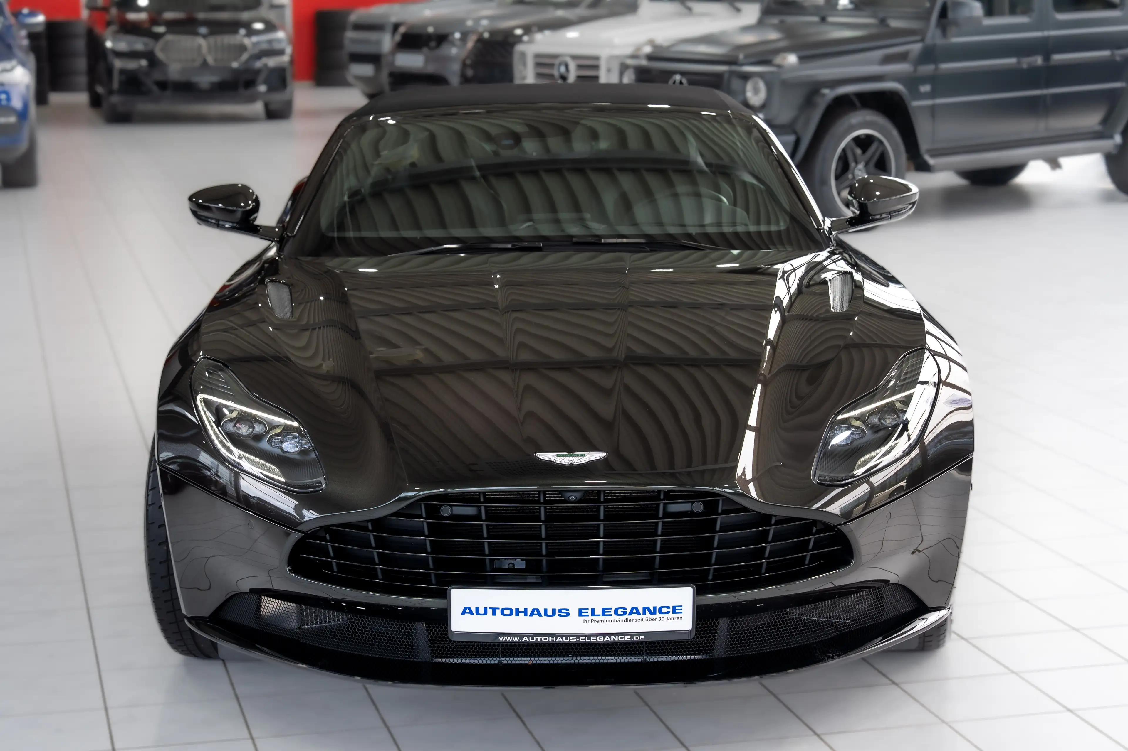 Aston Martin DB11 V8 Volante*SPORT-SCHALENSITZE*360*1.HD — photo 11