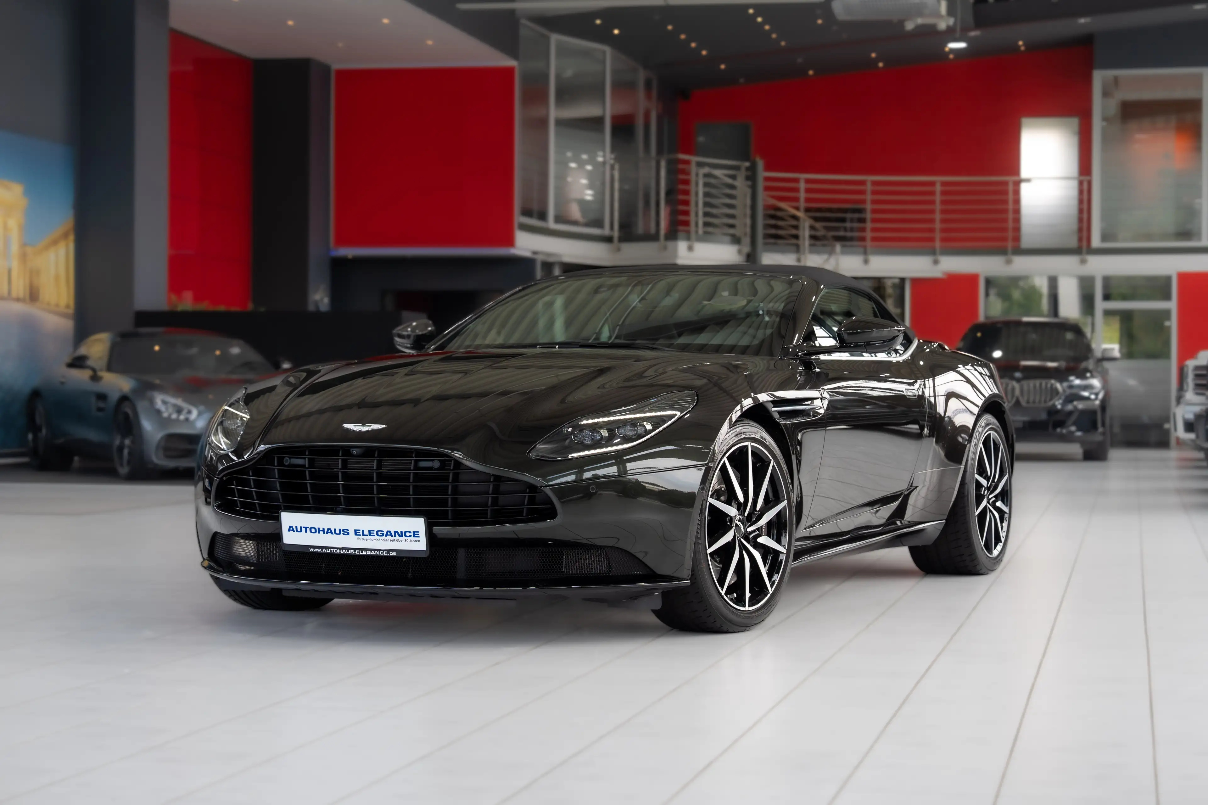 Aston Martin DB11 V8 Volante*SPORT-SCHALENSITZE*360*1.HD