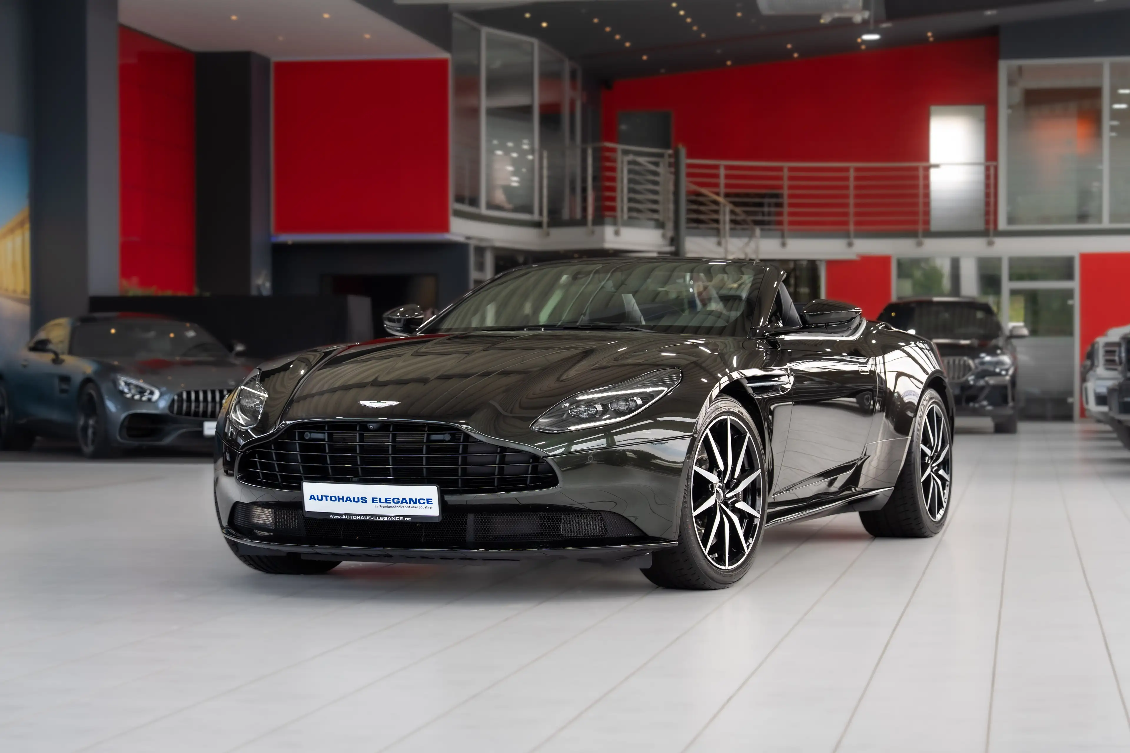 Aston Martin DB11 V8 Volante*SPORT-SCHALENSITZE*360*1.HD — photo 13