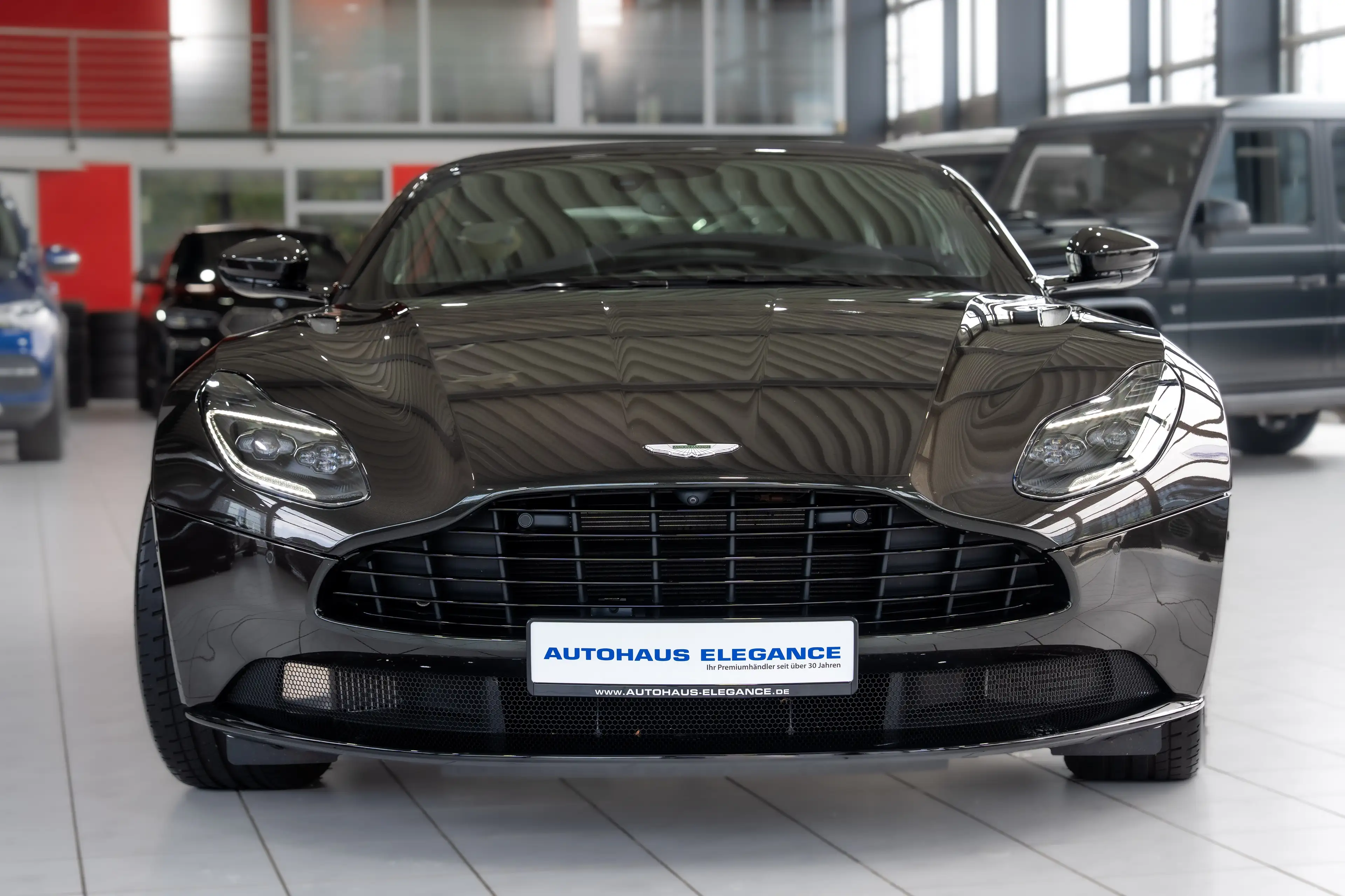 Aston Martin DB11 V8 Volante*SPORT-SCHALENSITZE*360*1.HD — photo 5