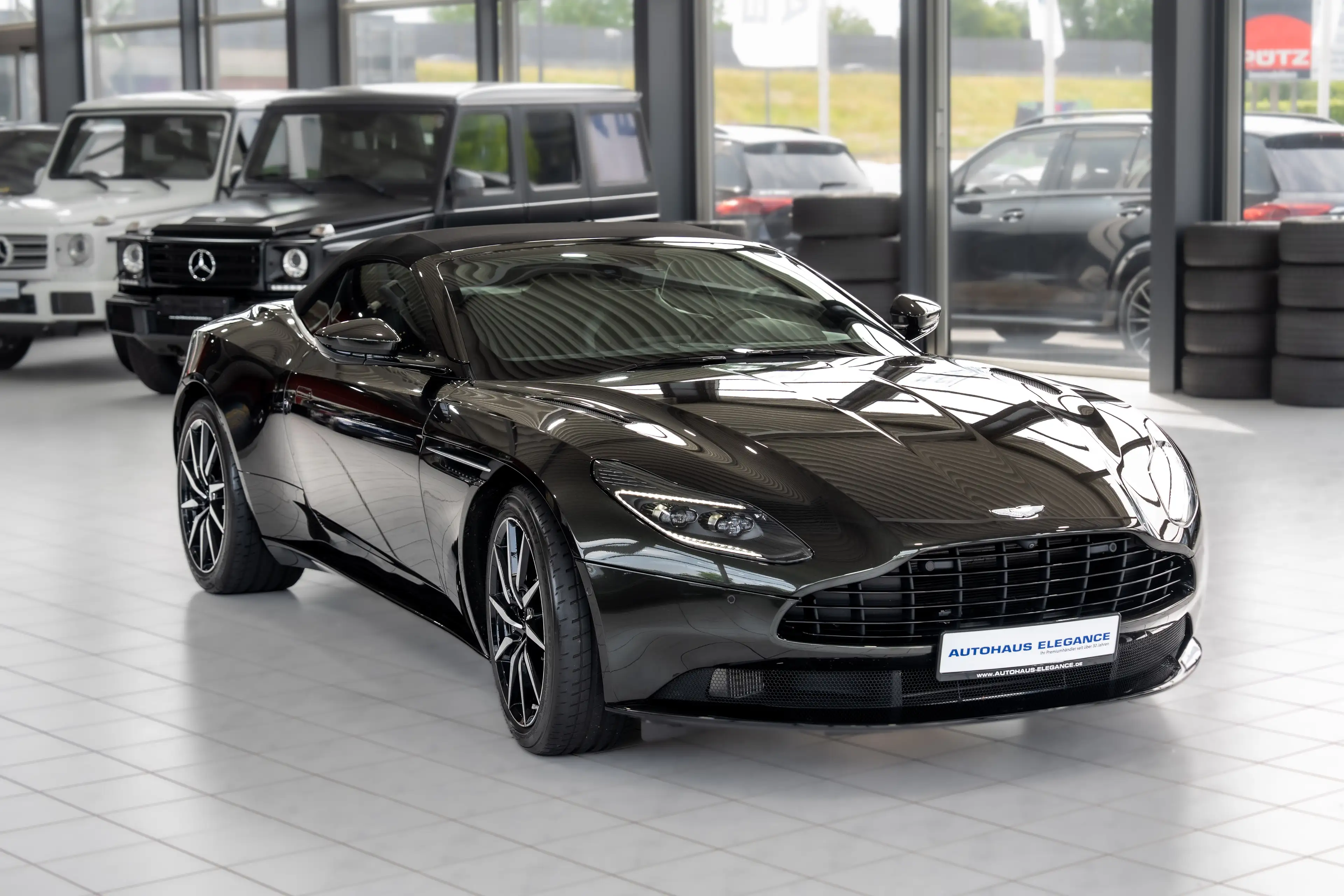 Aston Martin DB11 V8 Volante*SPORT-SCHALENSITZE*360*1.HD — photo 8