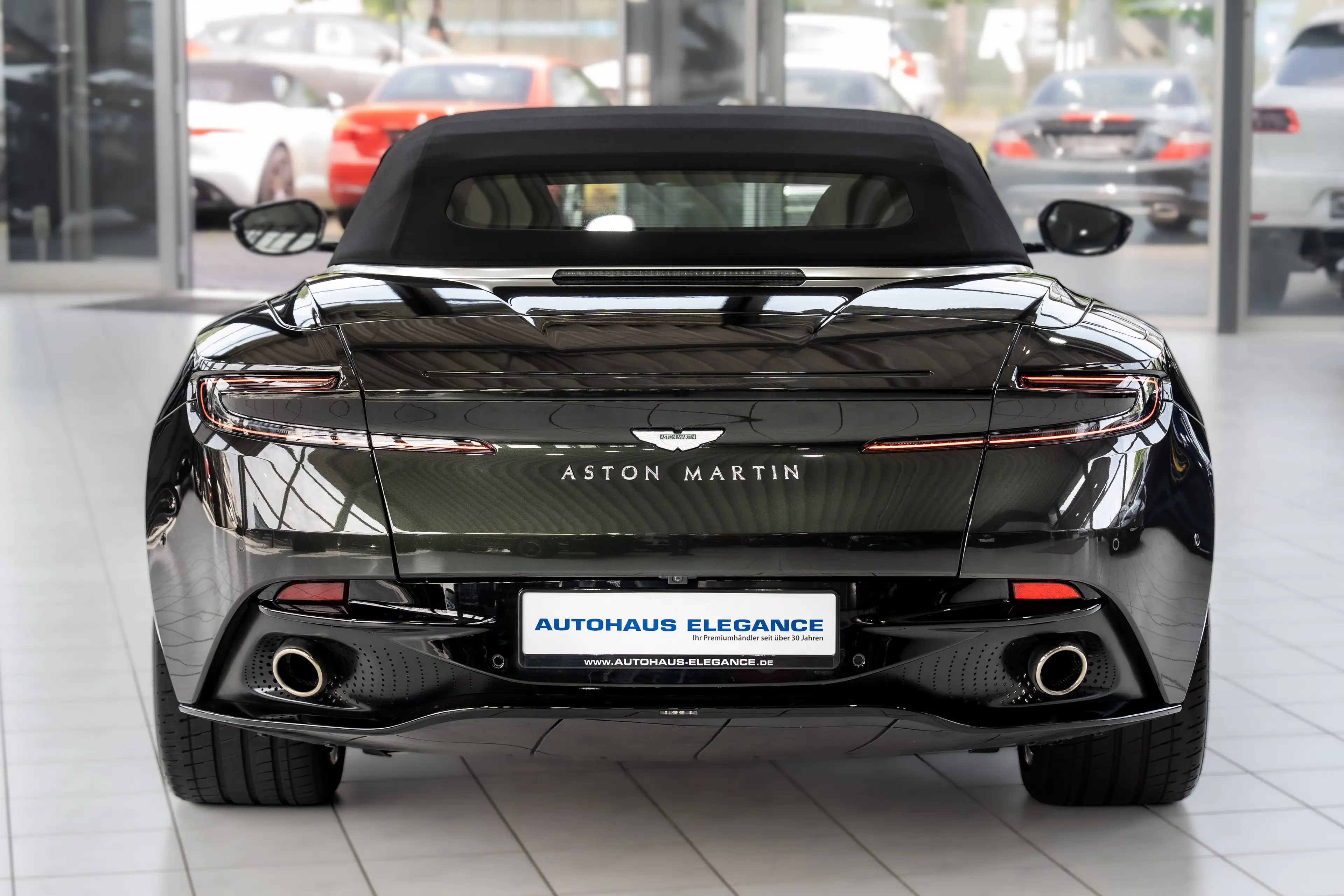 Aston Martin DB11 V8 Volante*SPORT-SCHALENSITZE*360*1.HD — photo 12