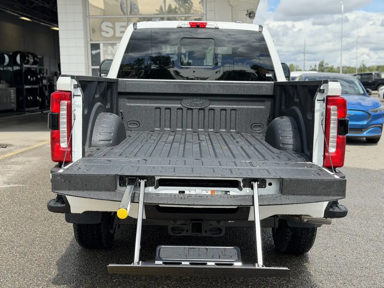 Ford F 350 photo Ford F 350