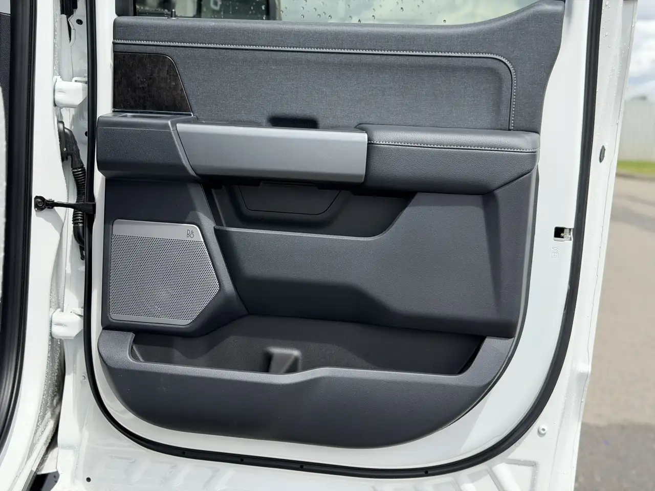 Ford F 350 photo Ford F 350