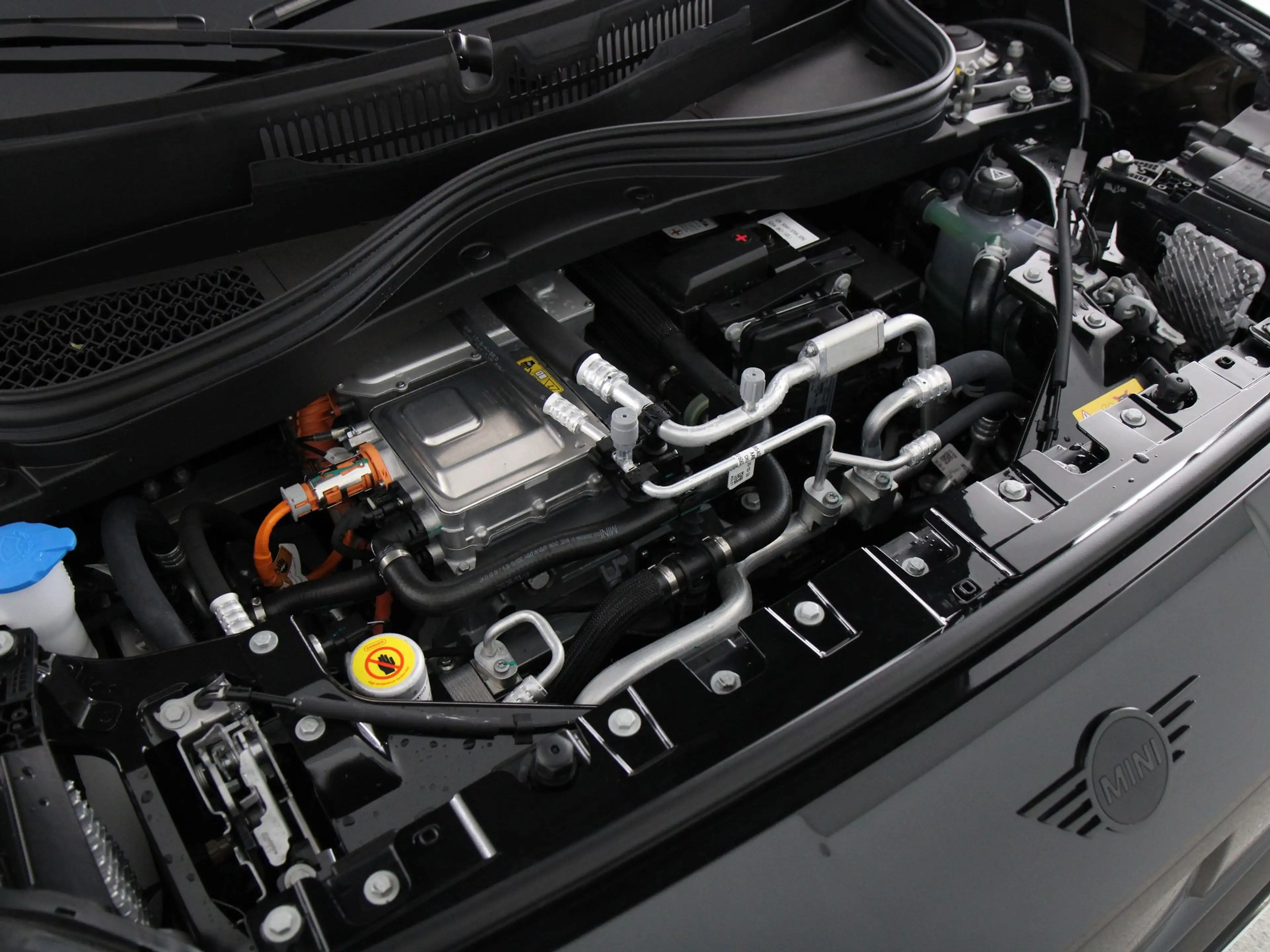 MINI Aceman SE John Cooper Works Pakket XL PRIVATE LEASE EUR 5 — photo 3