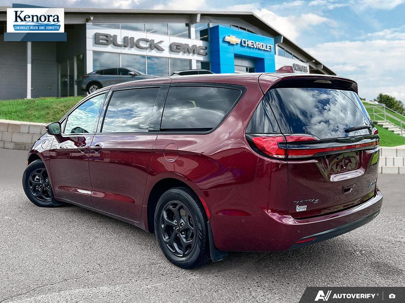 2022 Chrysler Pacifica Limited — снимка 1