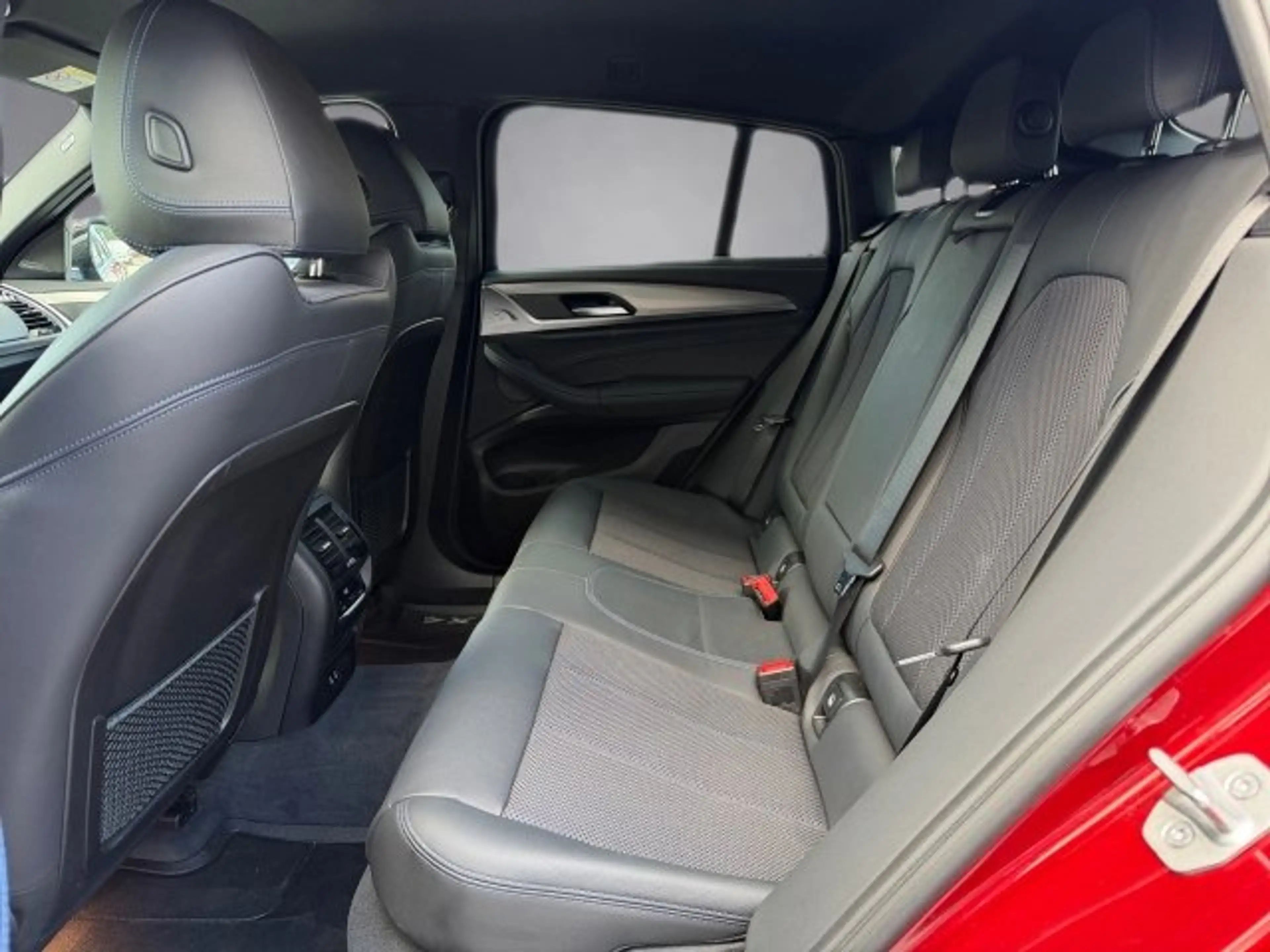BMW X4 xDrive30i G02 B48 — photo 15
