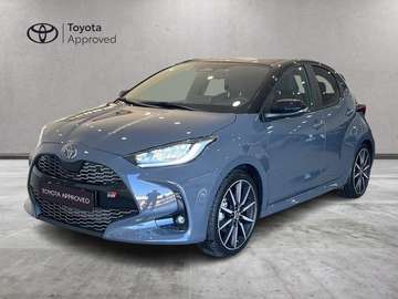 Yaris 1.5h 130 GR Sport