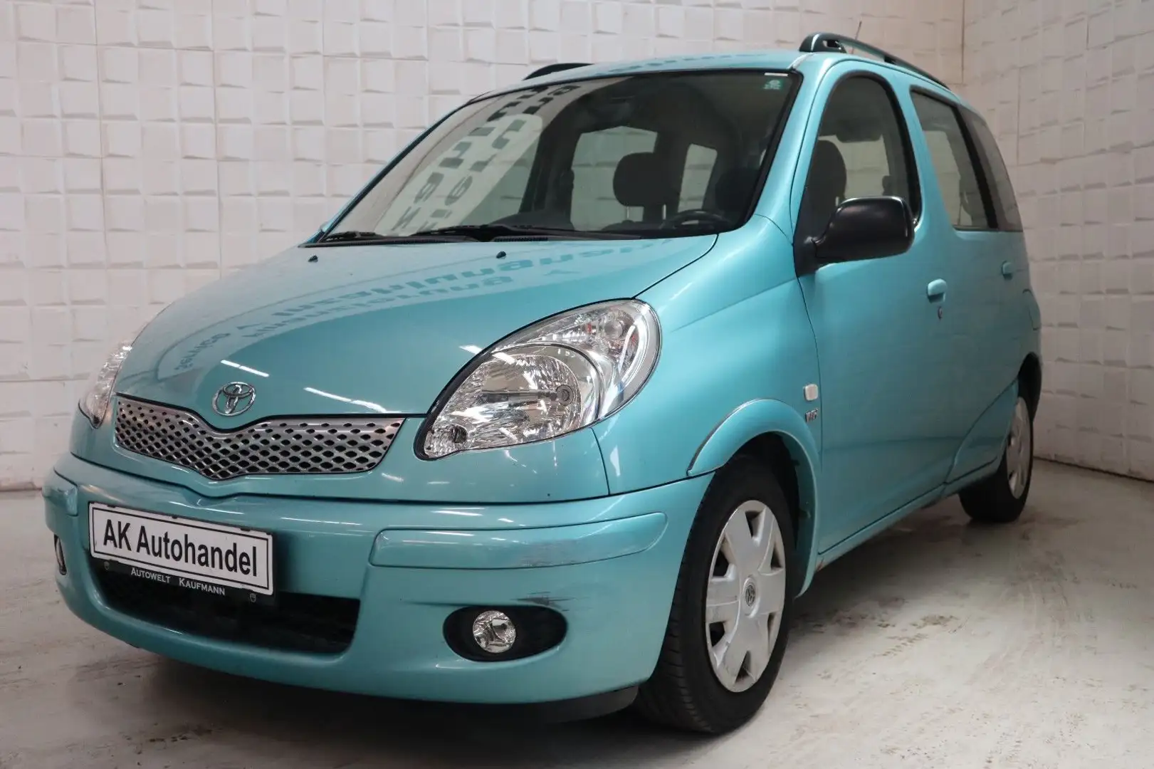 Toyota Yaris Verso 1.3,Automatik,Klima,Standheizung - 1