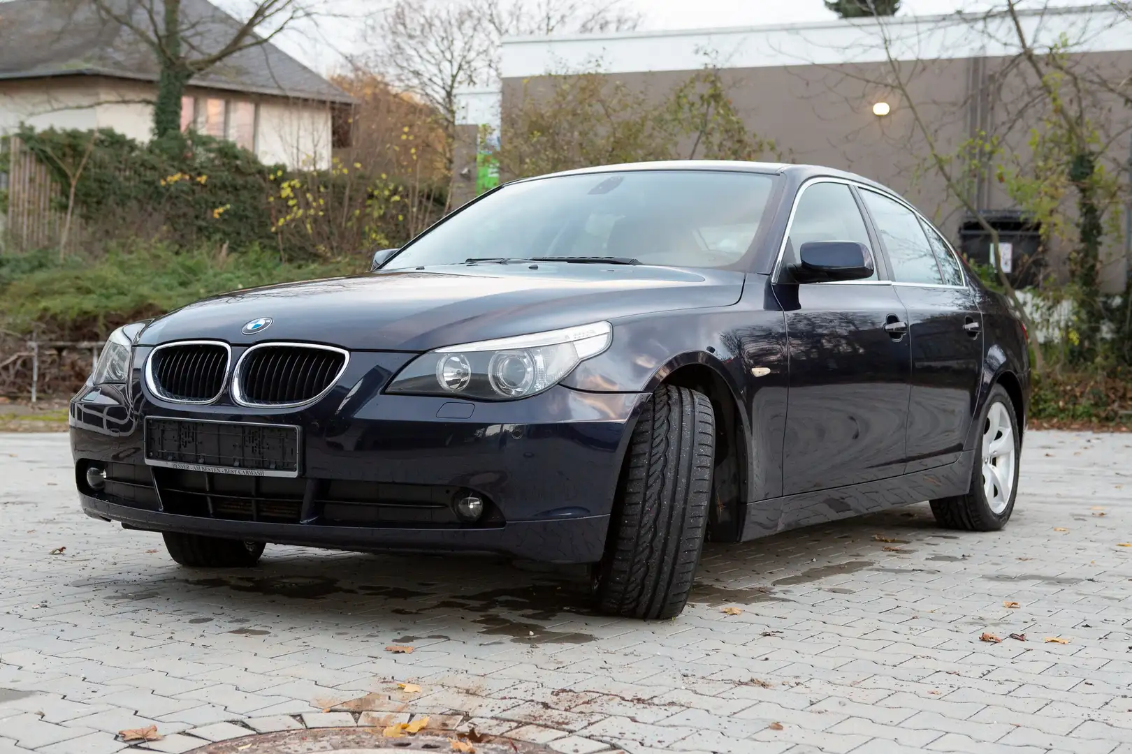 BMW 520 520i - 2