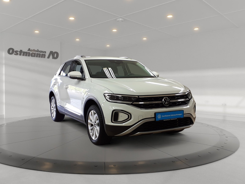 Volkswagen T-Roc 1.5 TSI Style ACC*LED*Alu*Navi*DSG* — photo 6