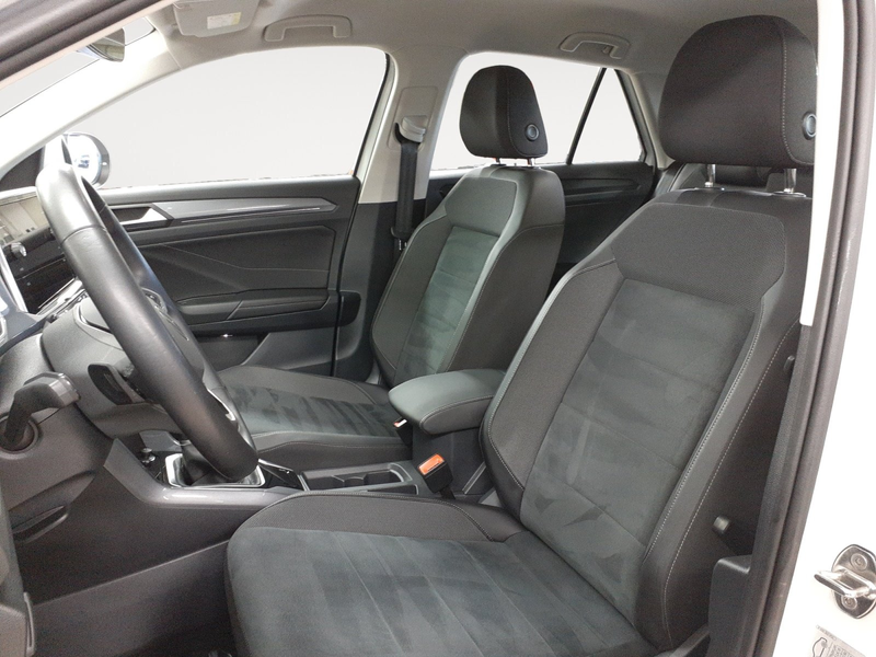 Volkswagen T-Roc 1.5 TSI Style ACC*LED*Alu*Navi*DSG* — photo 8