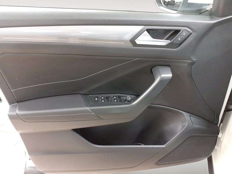 Volkswagen T-Roc 1.5 TSI Style ACC*LED*Alu*Navi*DSG* — photo 15