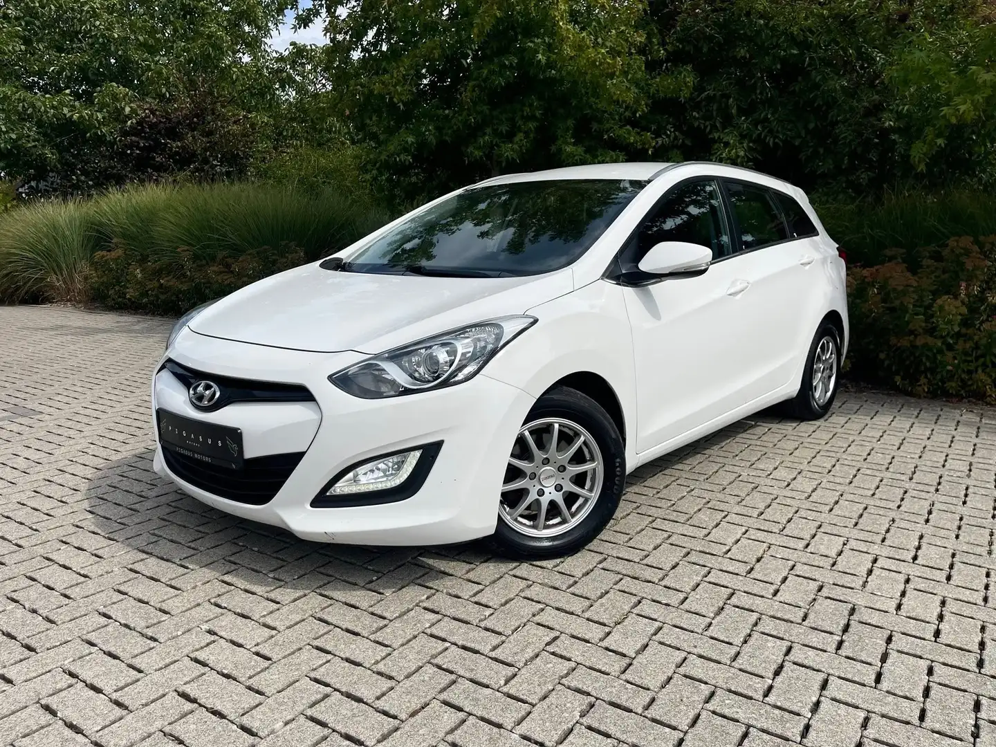 Hyundai i30 - 2013/230.000km/Euro 5 - AUTOMAAT Blanc - 1