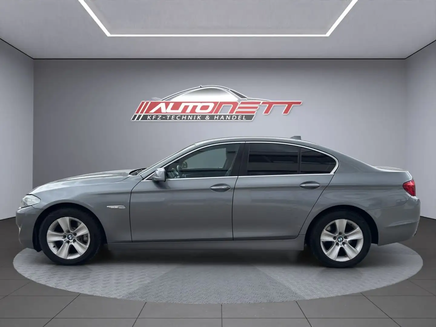 BMW Sonstige BMW 525d EXPORT Grau - 2