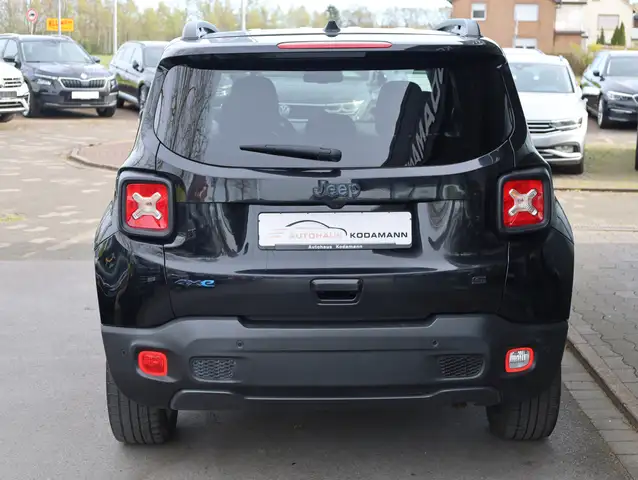 Jeep Renegade view 9