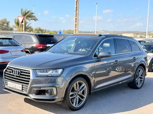 Audi Q7 Todoterreno Automático de 5 Puertas