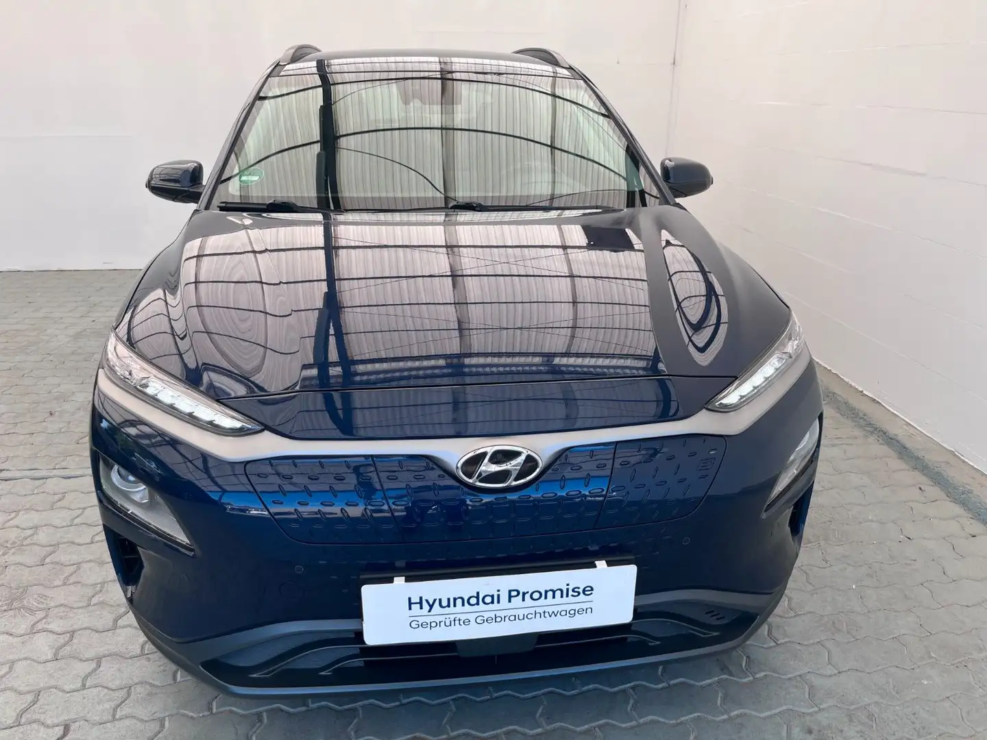Hyundai KONA Premium Elektro 150 kW Blau - 2