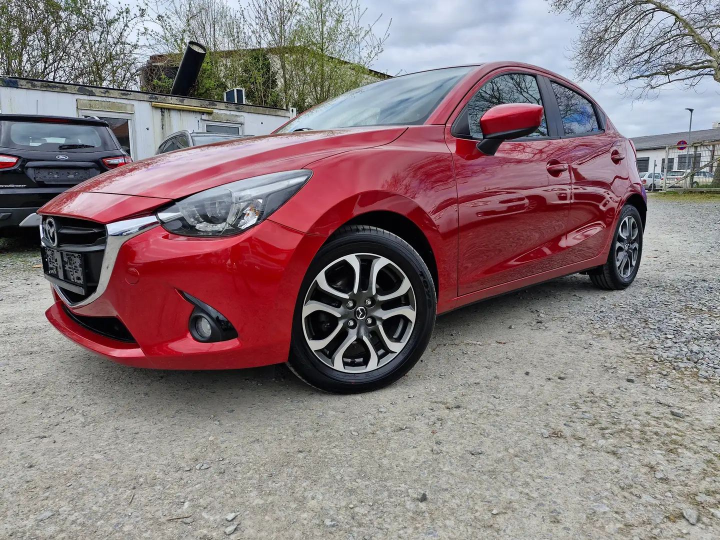Mazda 2 SKYACTIV-G 90 Red Edition Červená - 2