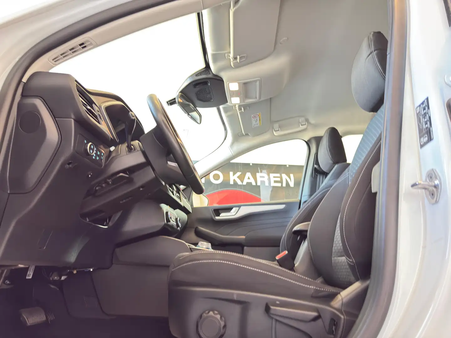 Ford Kuga ec FHEV HEV Hybrid 190 PS, 5-türig, CVT 1g Weiß - 2