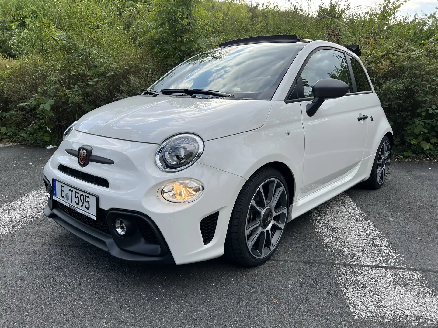 Abarth 595C 595 C Turismo Garantie bis 7/2029 unfallfrei Weiß - 1