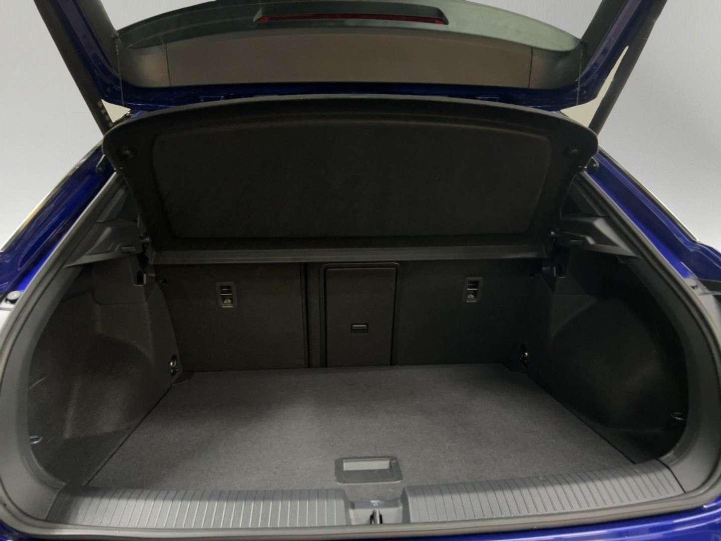 Volkswagen T-Roc R-Line -  - Joinsteer - #5