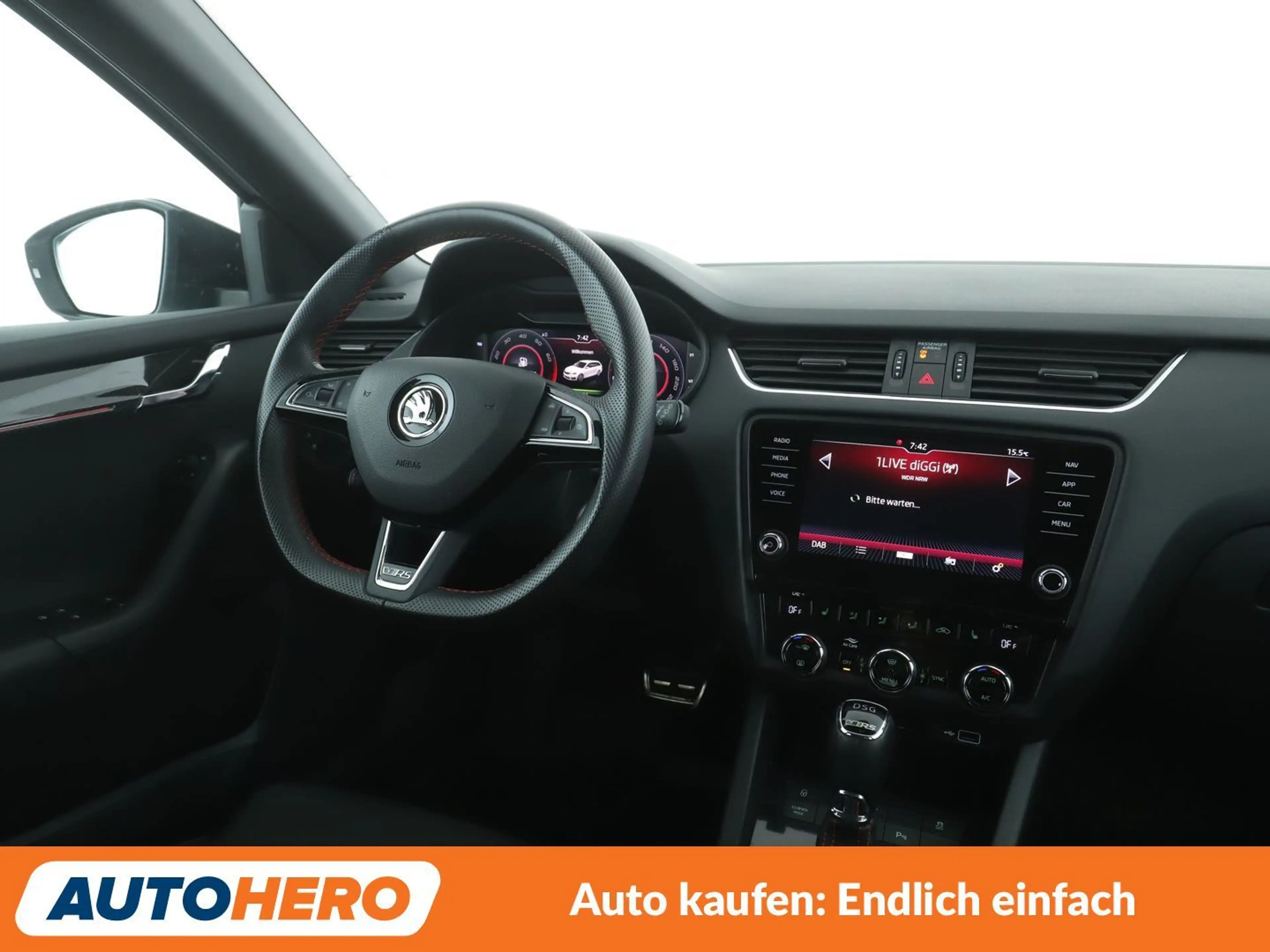 Skoda Octavia 2.0 TSI RS 245 Aut.*NAVI*VC*ACC*PDC*SHZ*ALU*KLIMA* — photo 13