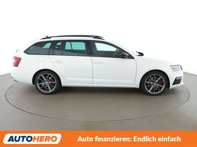Skoda Octavia view 7