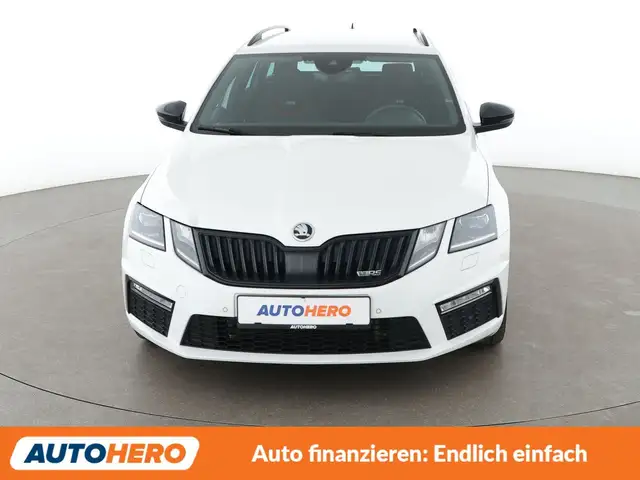 Skoda Octavia view 9