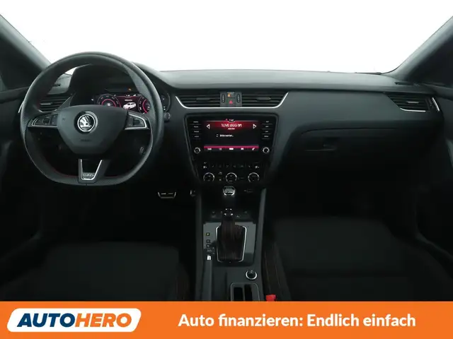 Skoda Octavia view 12