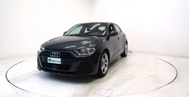 Audi A1 view 3
