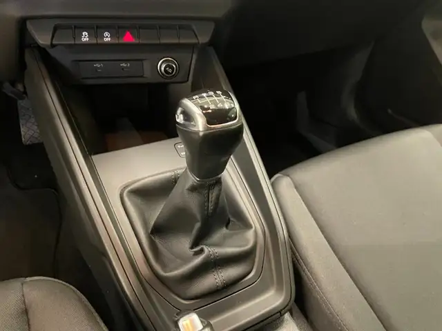 Audi A1 view 8