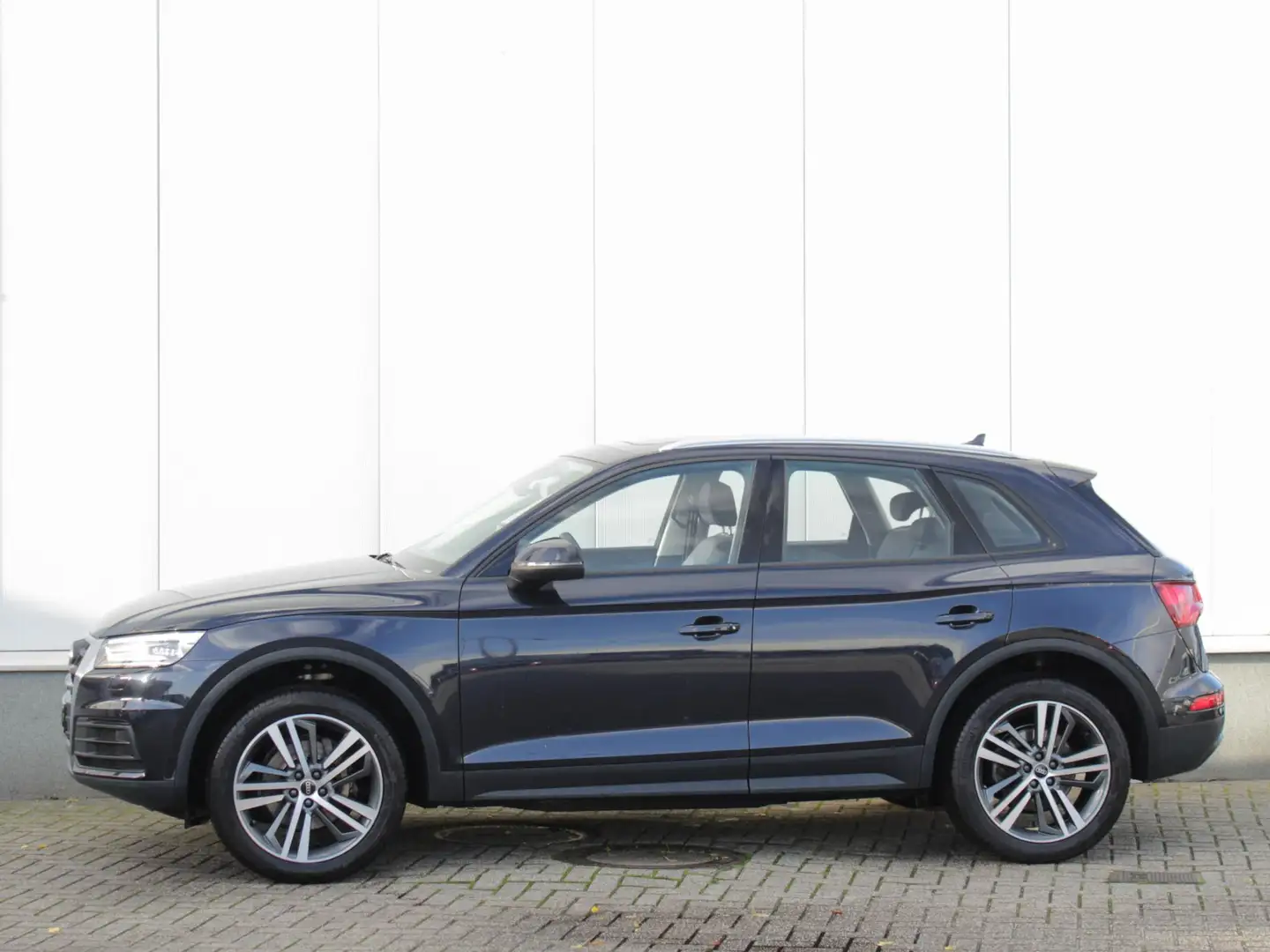 Audi Q5 2.0 TFSI quattro Design Pro Line Plus | Navi | Cam Blauw - 2