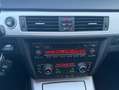 BMW 320 320d xDrive DPF Touring   **  WENIG - KM ** Grau - thumbnail 29