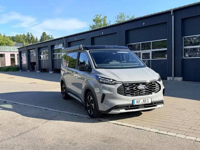 Ford Nugget TIITANIUM 4MOTION "INTROVABILE" GANCIO TRAINO