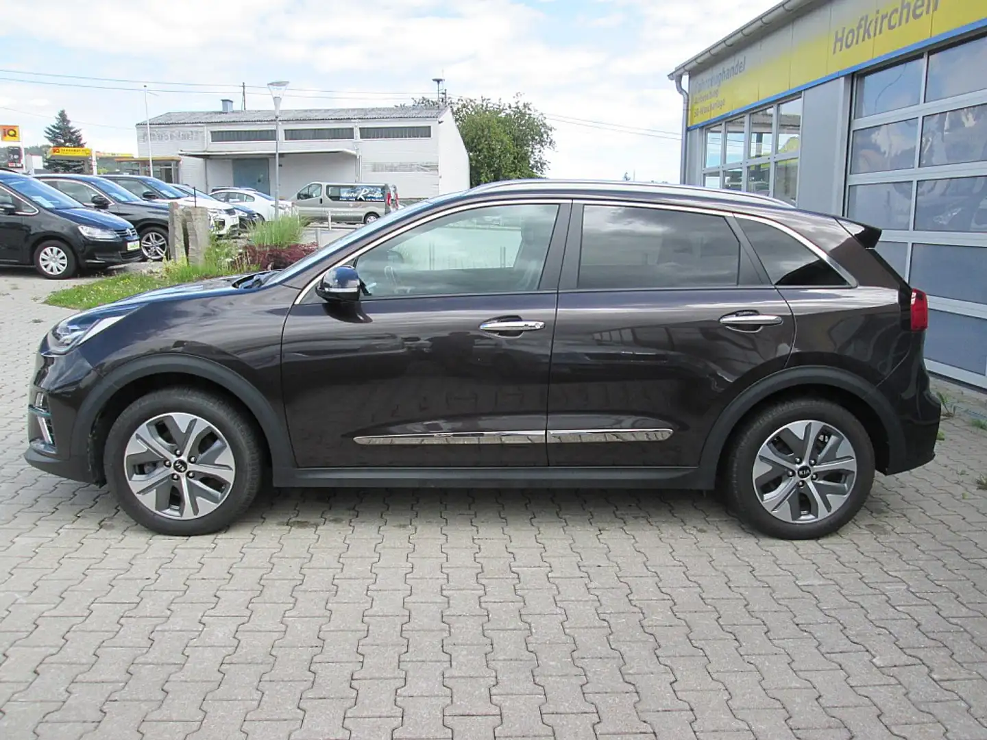 Kia e-Niro EV long Range Gold 64kW 455km Reichweite*AHV*FU... Braun - 2
