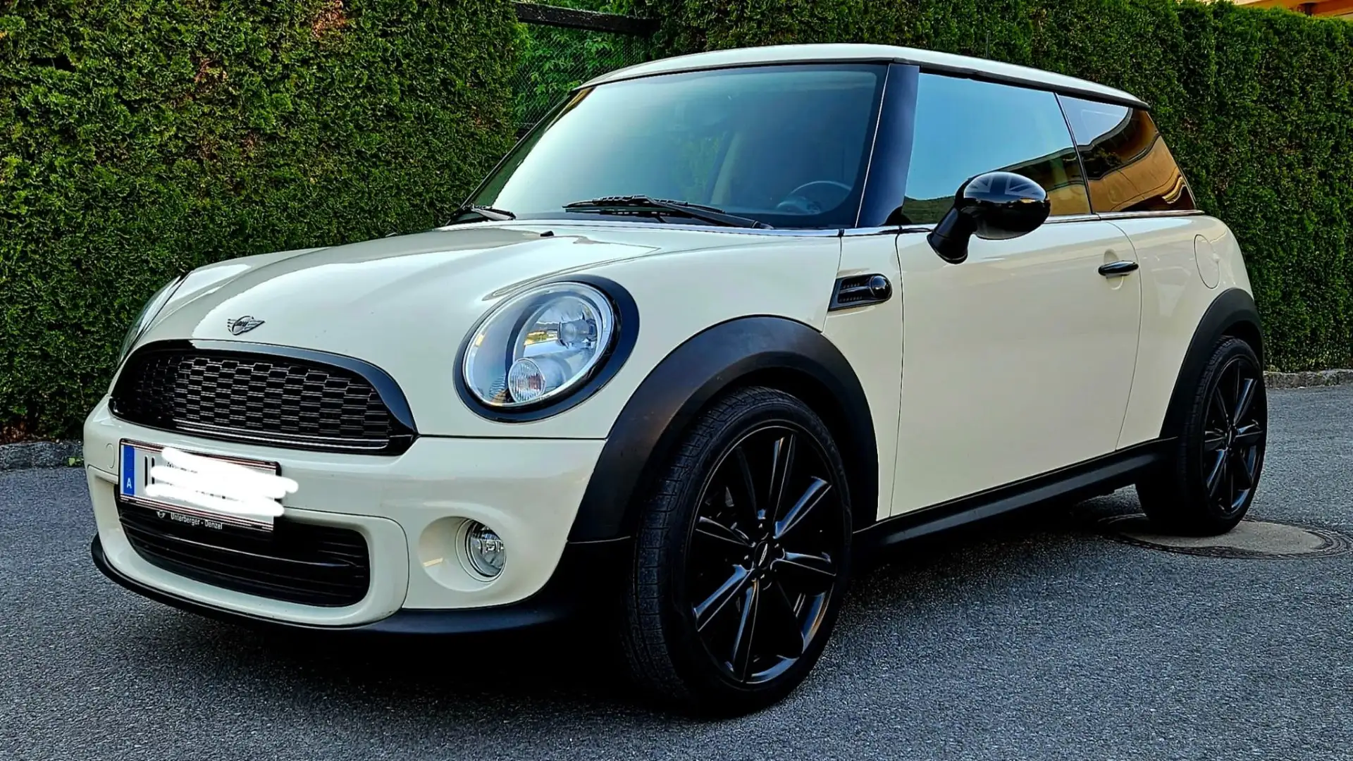 MINI One - 1