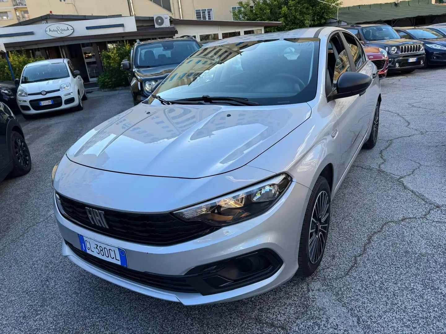 Fiat Tipo Tipo 5p 1.0 100cv Silber - 1