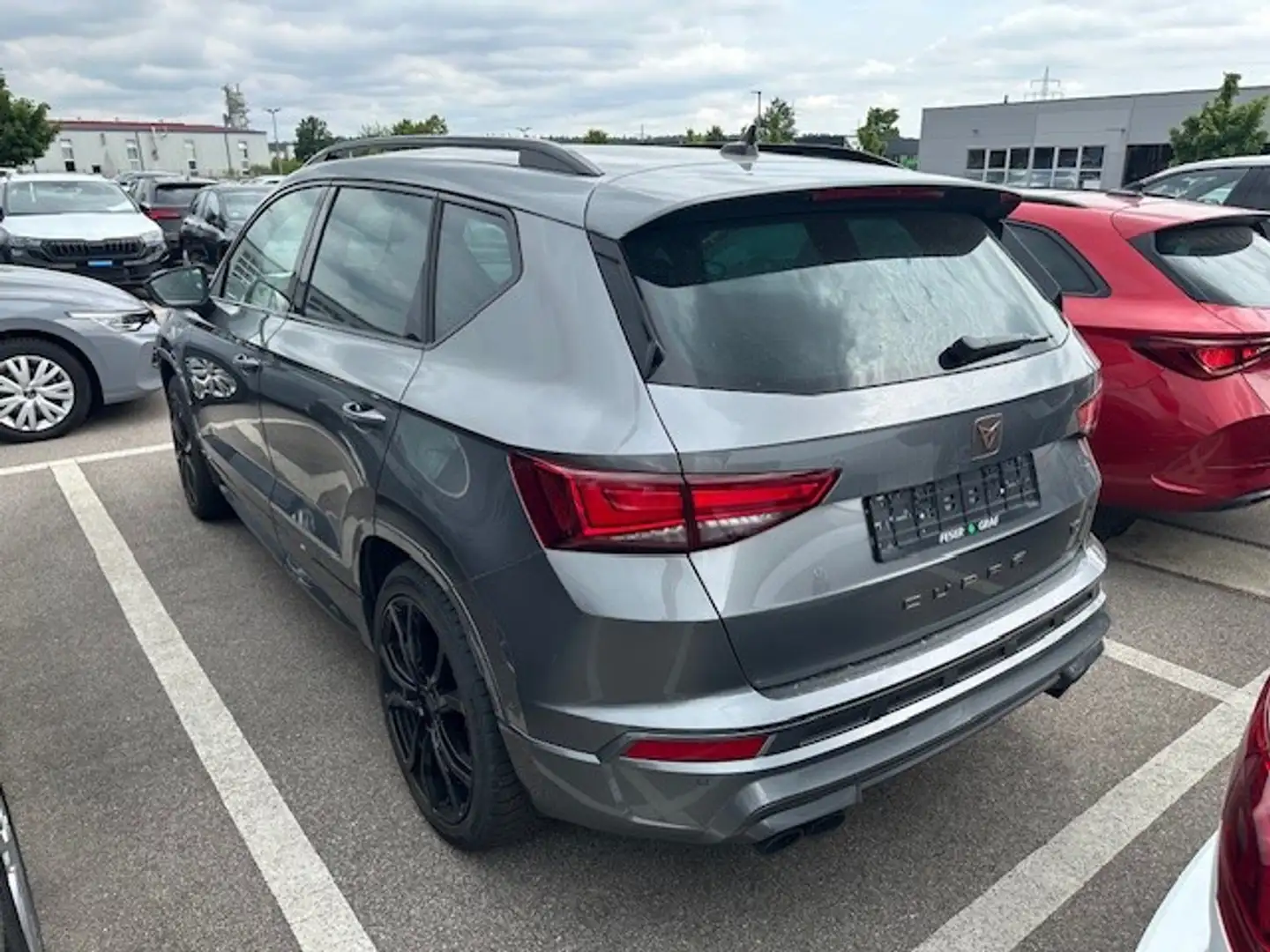 CUPRA Ateca VZ 2.0 TSI 4Drive 7-Gang DSG/SHZ/KESSY Grau - 2