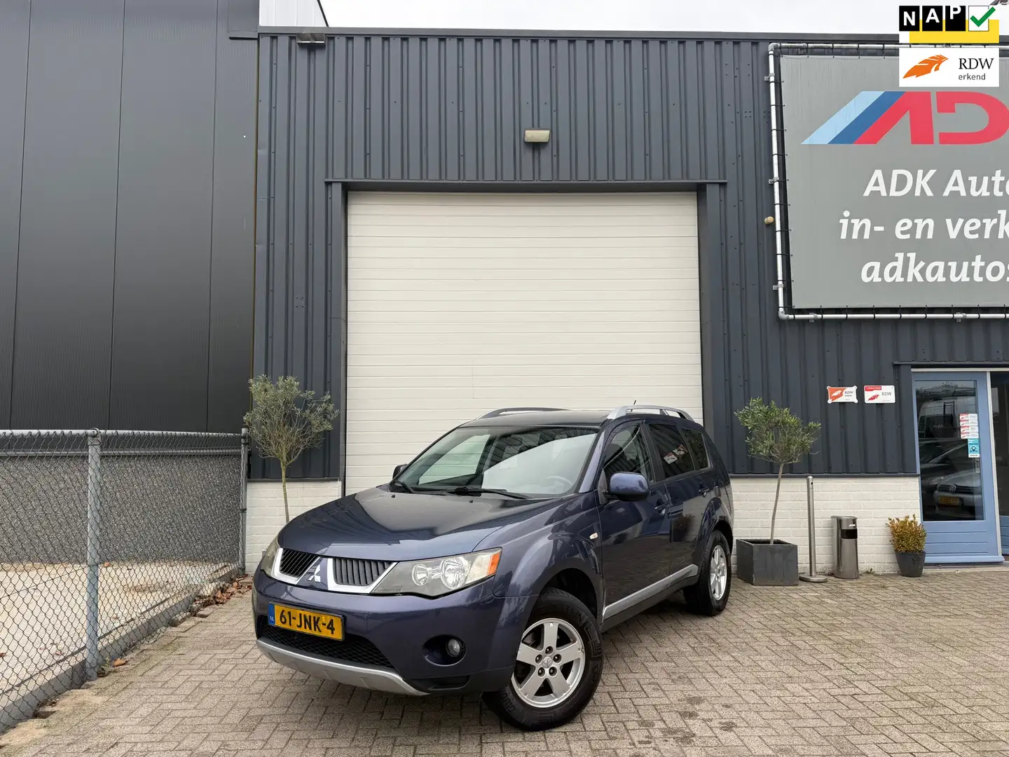 Mitsubishi Outlander 2.4 Inspire 2WD AFN TREKHAAK/CLIMA/CRUISE/LM VELGE Blauw - 1