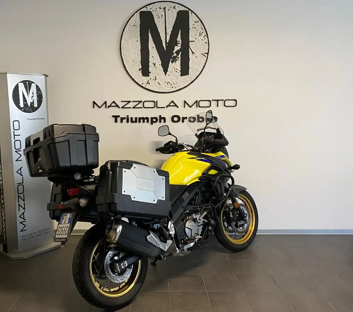 Suzuki V-Strom 650 XT Jaune - 2
