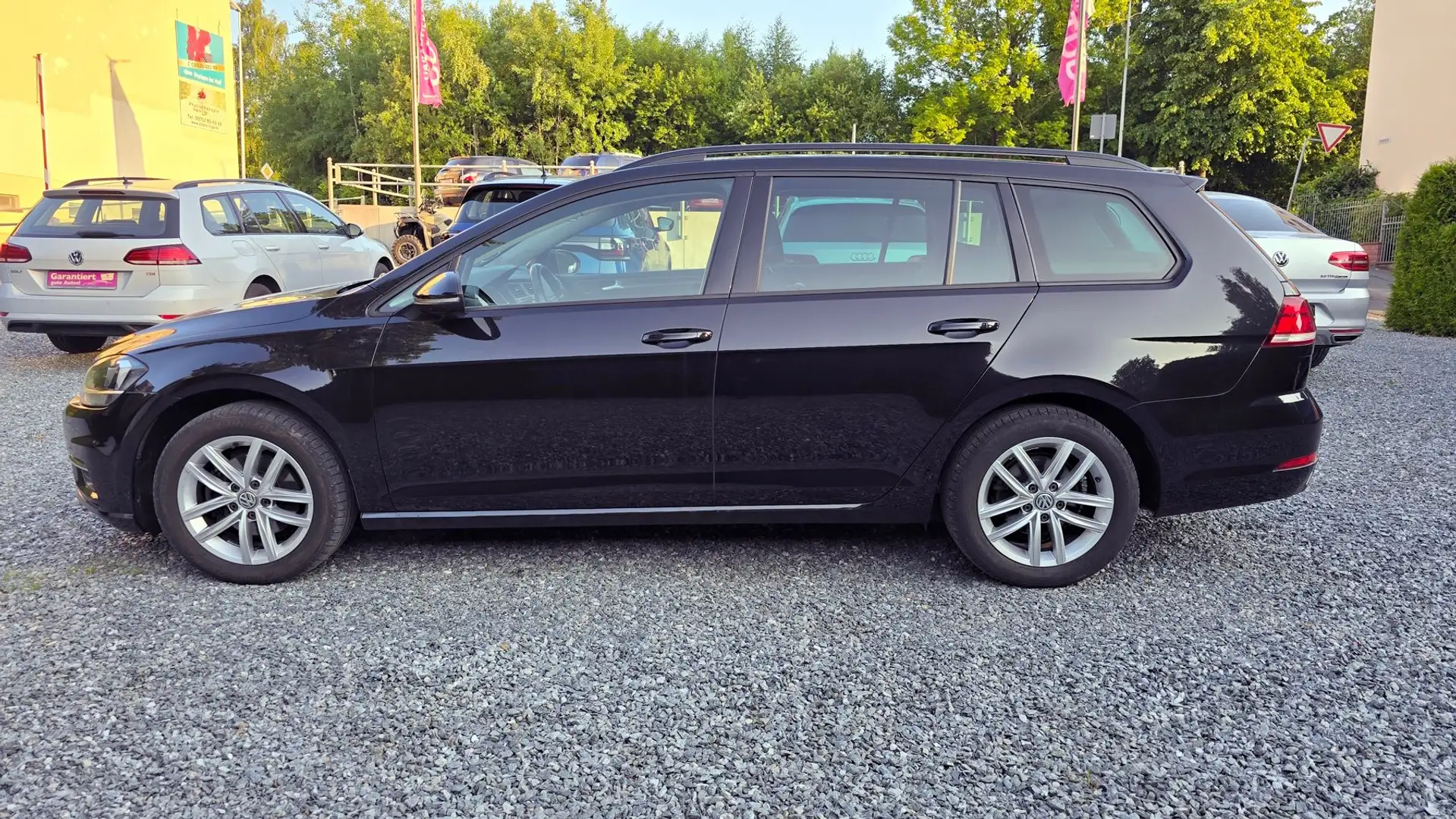 Volkswagen Golf Variant VII 1.4 TSI Comfortline Standheizung Schwarz - 2