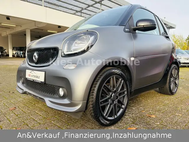 smart forTwo Cabrio Brabus 90Ps LEDER/JBL/NAVI/KAMERA