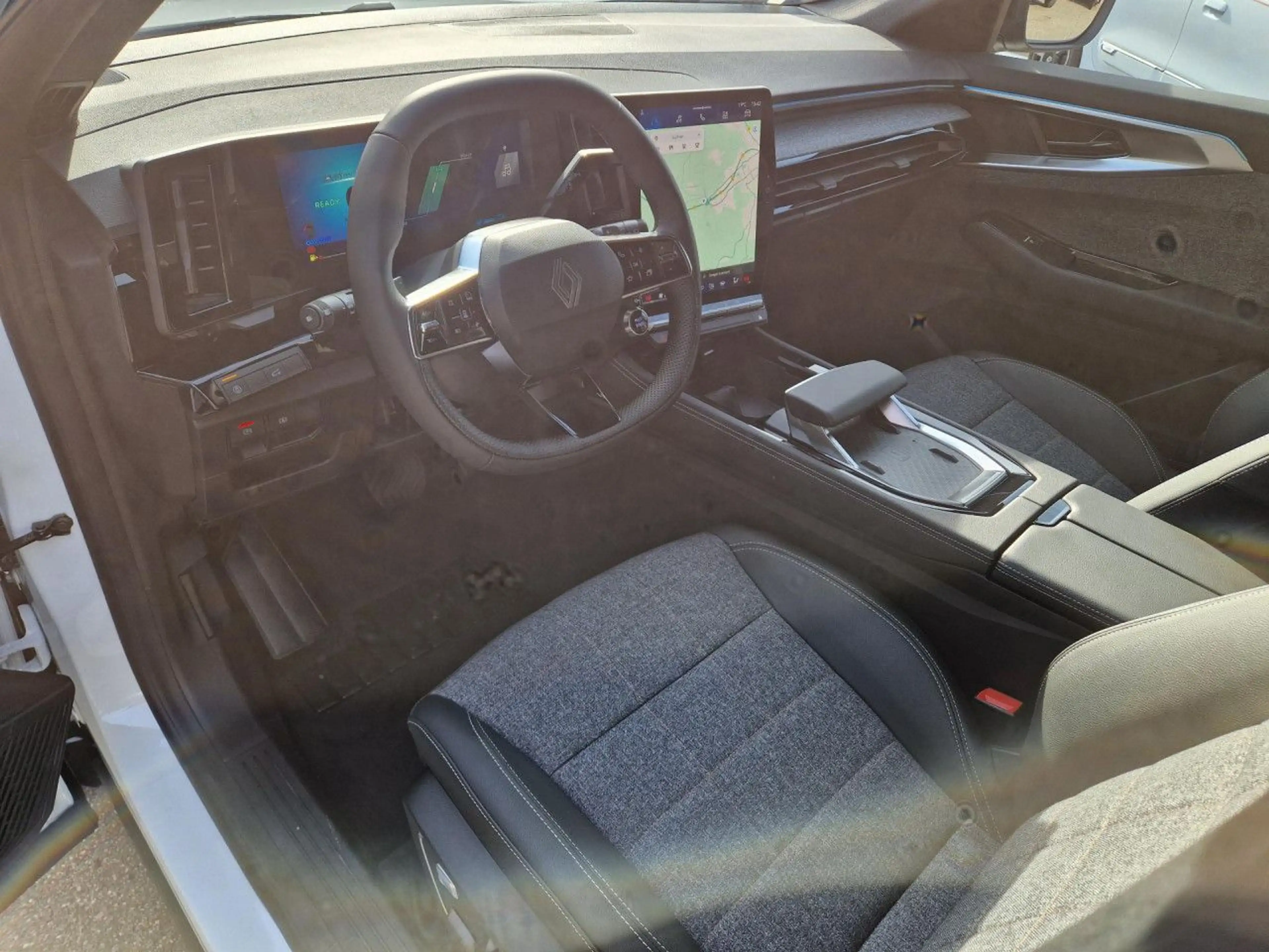 Renault Espace 6 Techno Full Hybrid 200 NAVI KAMERA LED — photo 14