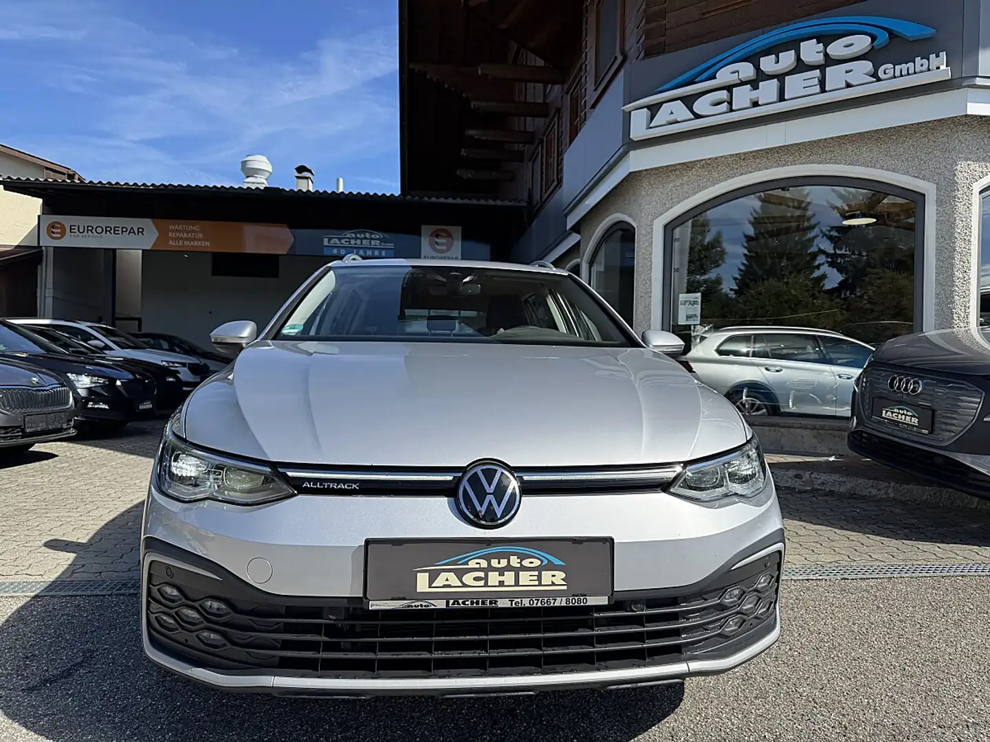 Volkswagen Golf 8 Alltrack 4x4 Kombi DSG*IQ-LED*AHK*RFK*Standhe... Silber - 2