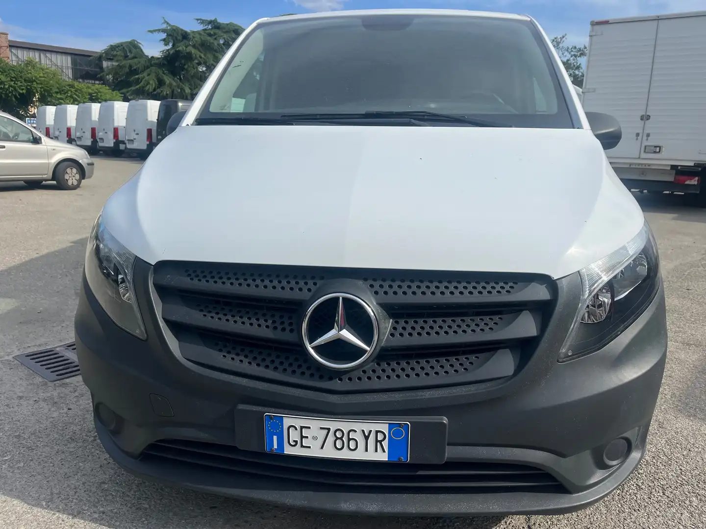 Mercedes-Benz Vito E Vito 112 Long Blanc - 1