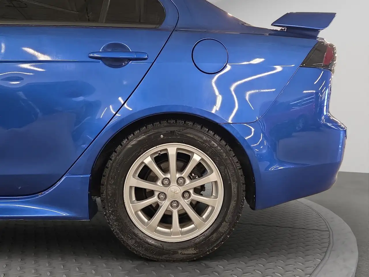 Mitsubishi Lancer снимка Mitsubishi Lancer