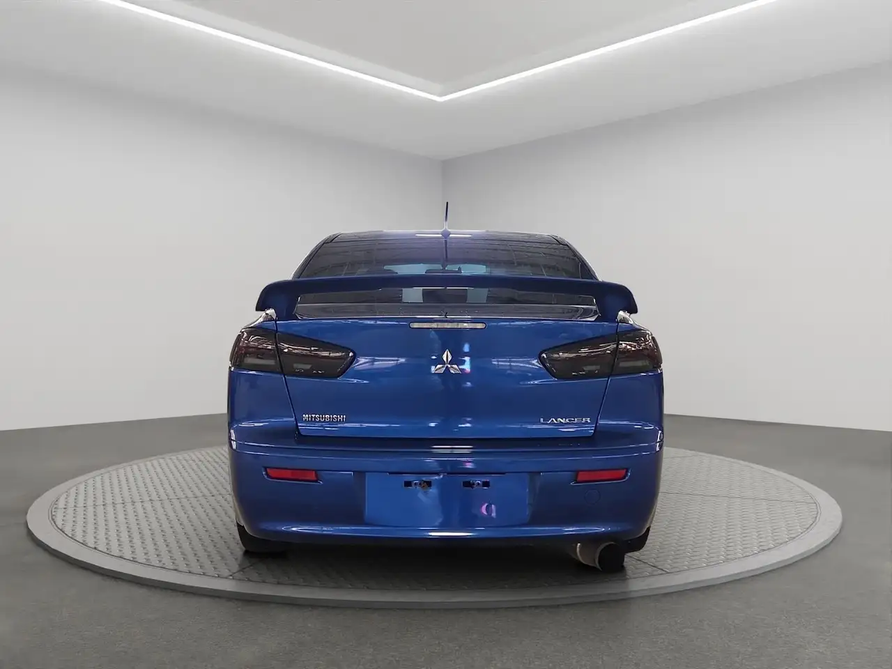 Mitsubishi Lancer снимка Mitsubishi Lancer
